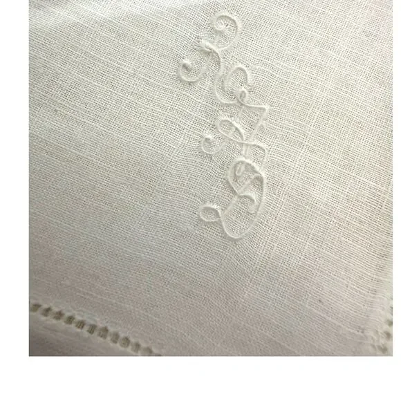 8 sets of Napkins white cream crochet linen embroidered - Picture 9 of 16